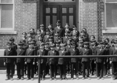 Holy Childhood School, Harbor Springs, Mich. Courtesy of Marquette University Archives, Bureau of Catholic Indian Missions Records, ID 00317. Department of Special Collections and University Archives, Marquette University Libraries.